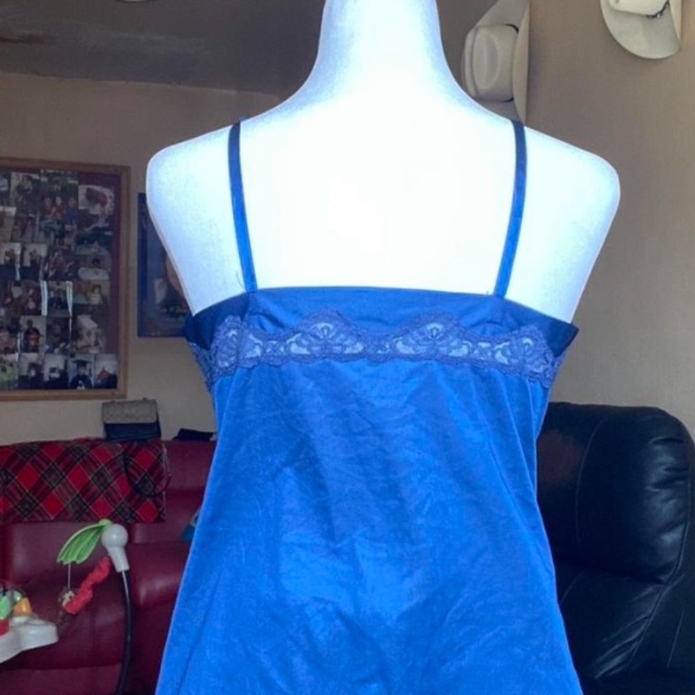 Blue cami - Picture 3 of 4